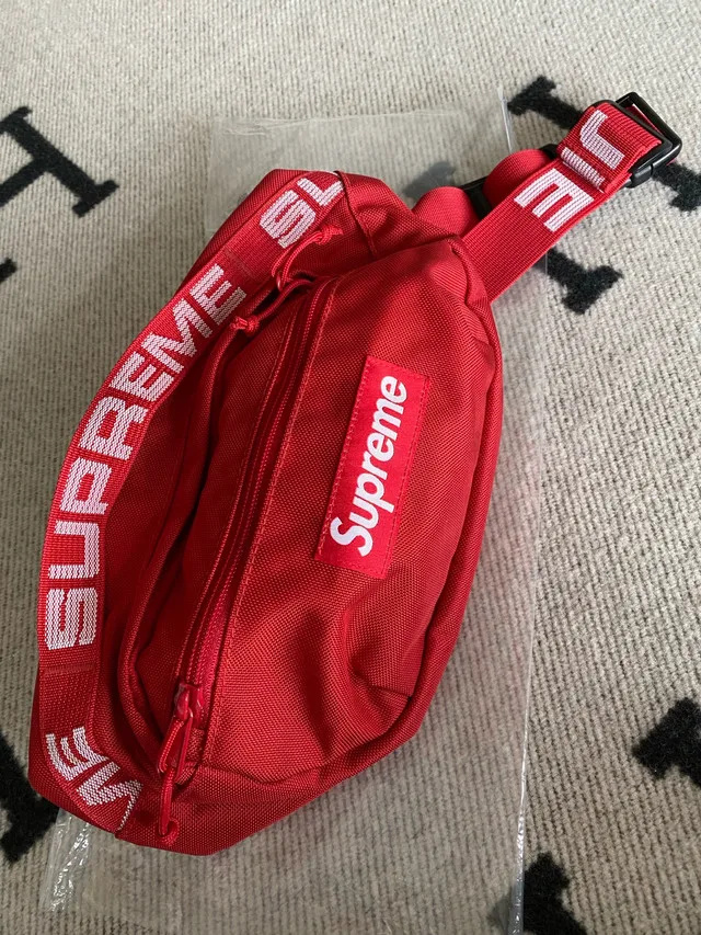 Supreme SS18 Waist Bag Red thumbnail