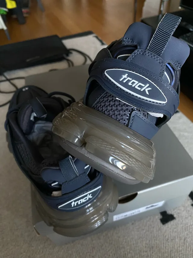 Balenciaga Men’s Track Sneaker Navy Size 42 image indicator(4)