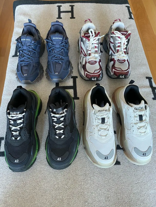 Balenciaga Triple S Clear Sole Sneaker Black thumbnail