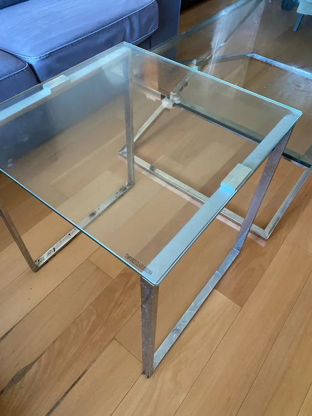 Mobilia Glass Coffee Table Set image indicator(4)