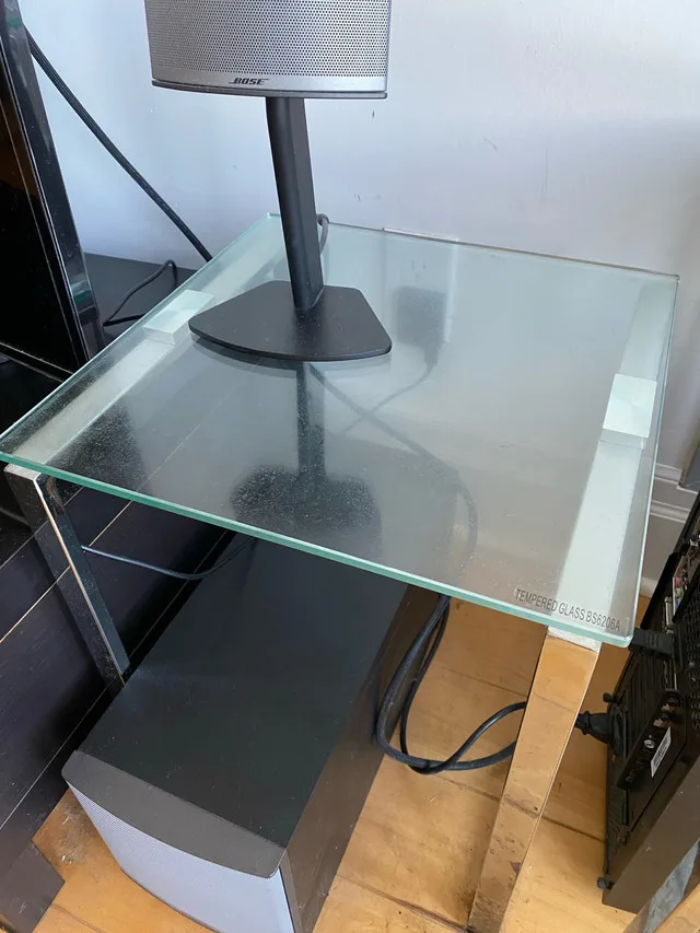 Mobilia Glass Coffee Table Set image indicator(8)