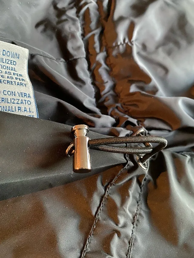 Moncler Nylon Parka Black Size 3 image indicator(9)