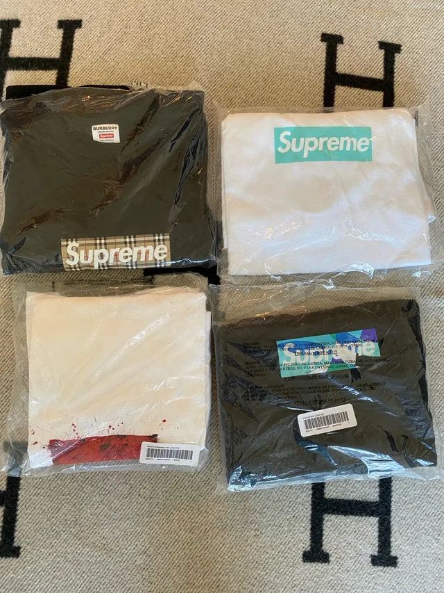 Suprme Box Logo BOGO Tee T-Shirt Backpack Sale thumbnail