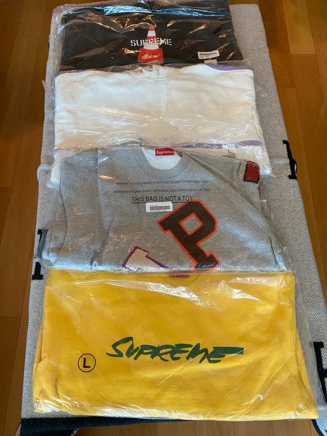 Supreme Hoodie Sweatshirts Sale thumbnail