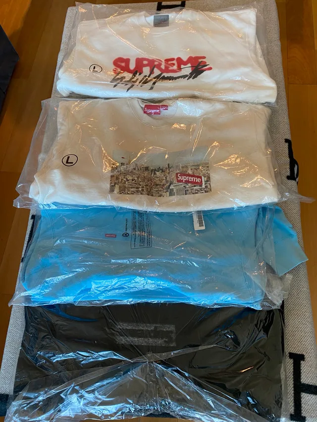 Supreme Hoodies Sweatshirts thumbnail
