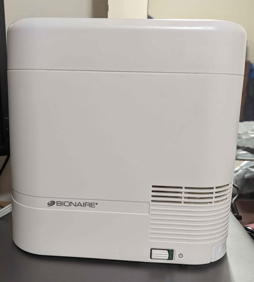 Bionaire Humidifier portable and travel friendly -CM5