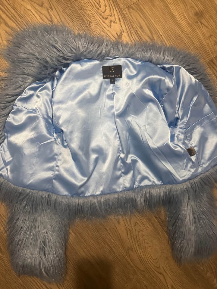 Unreal fur jacket - photo 2