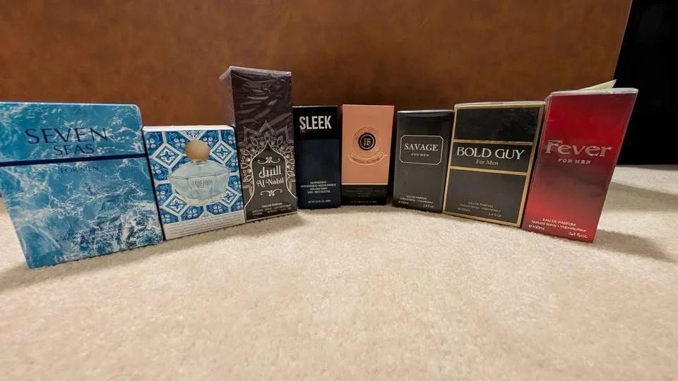 Mens perfumes - Brand new sealed image indicator(2)