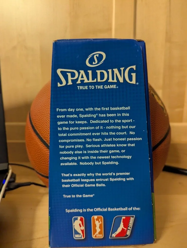Spalding 29.5" Full Size Basketball image indicator(3)