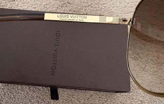 Authentic Louis Vuitton Attitude Pilote Sunglasses for sale image indicator(4)