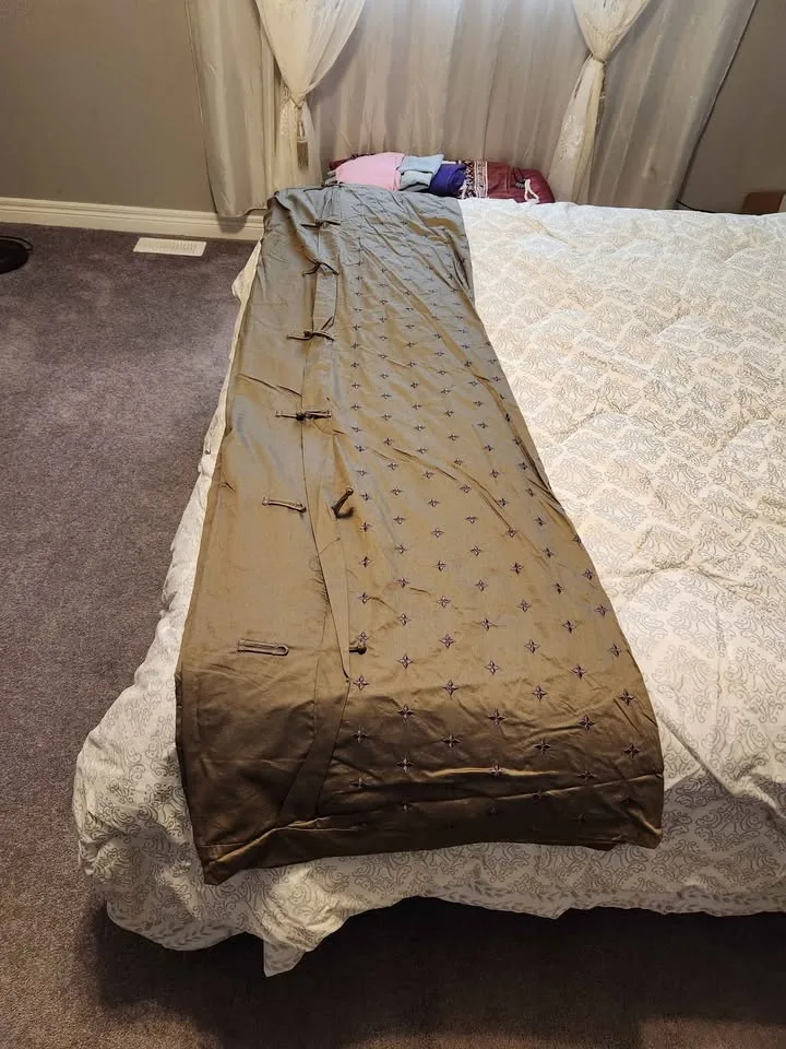 Set of heay duty Duvet or Rajaee with cover for Queen size bed image indicator(3)