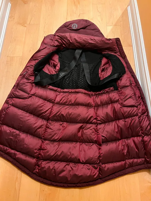 Lululemon Snow Warrior Parka - Burgundy, Size 2 image indicator(2)