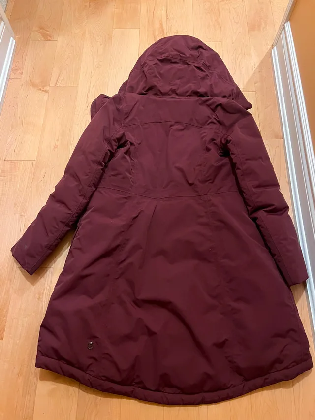 Lululemon Snow Warrior Parka - Burgundy, Size 2 image indicator(3)