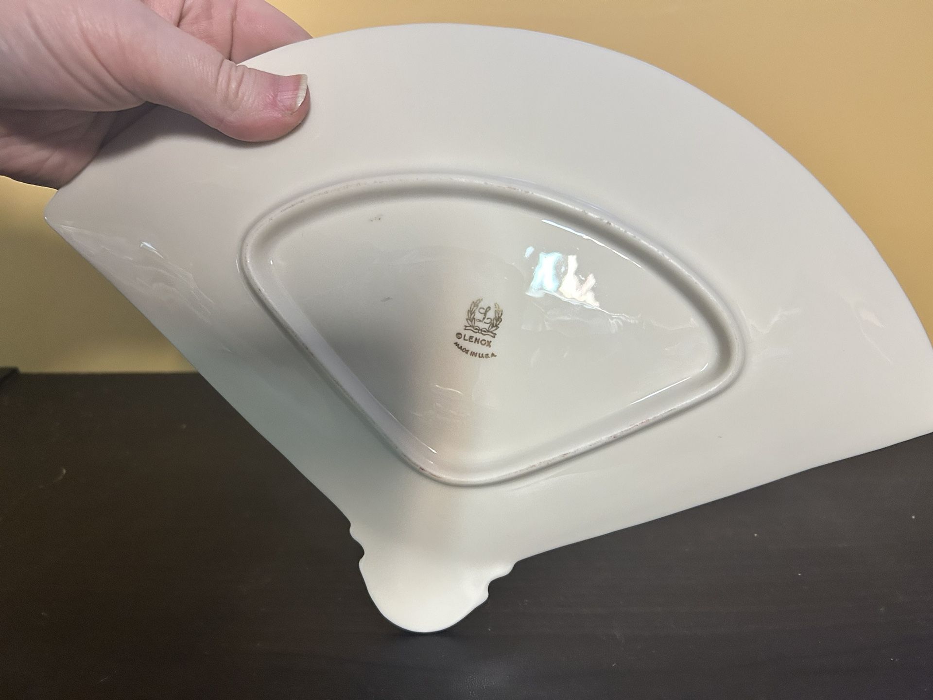 Lenox Fan Shaped Decorative Plate - photo 3