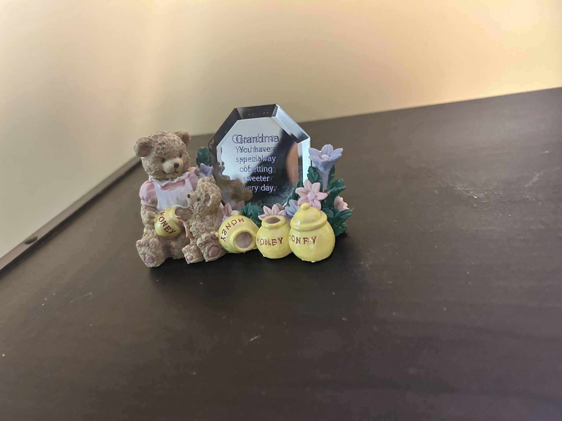 Grandma Figurine with Bears and Honey Pots - photo 2