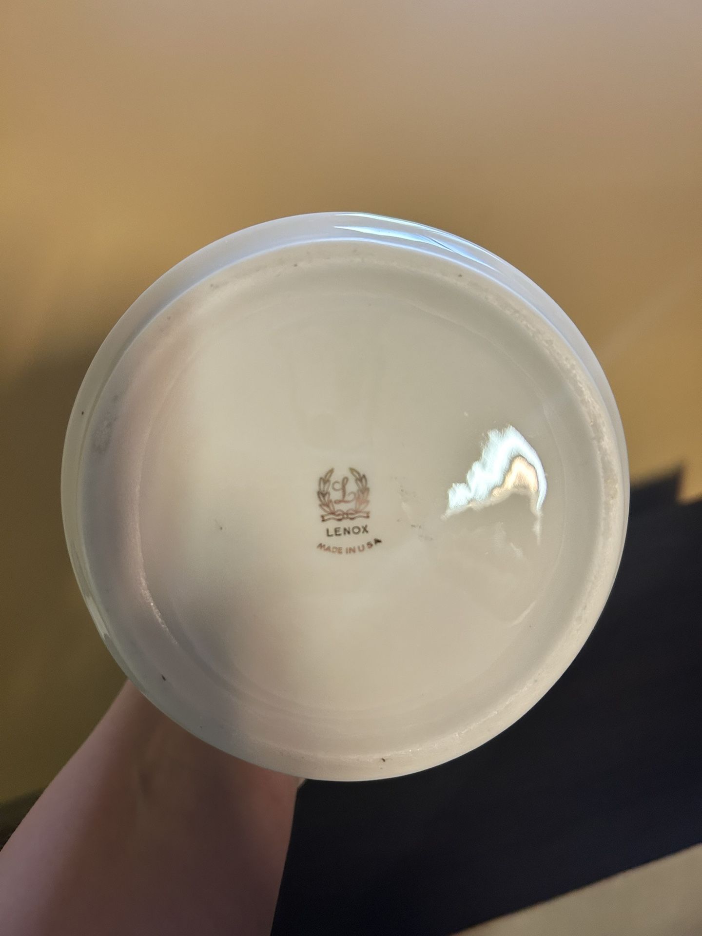 Lenox Vase - White Embossed Floral Design - photo 3