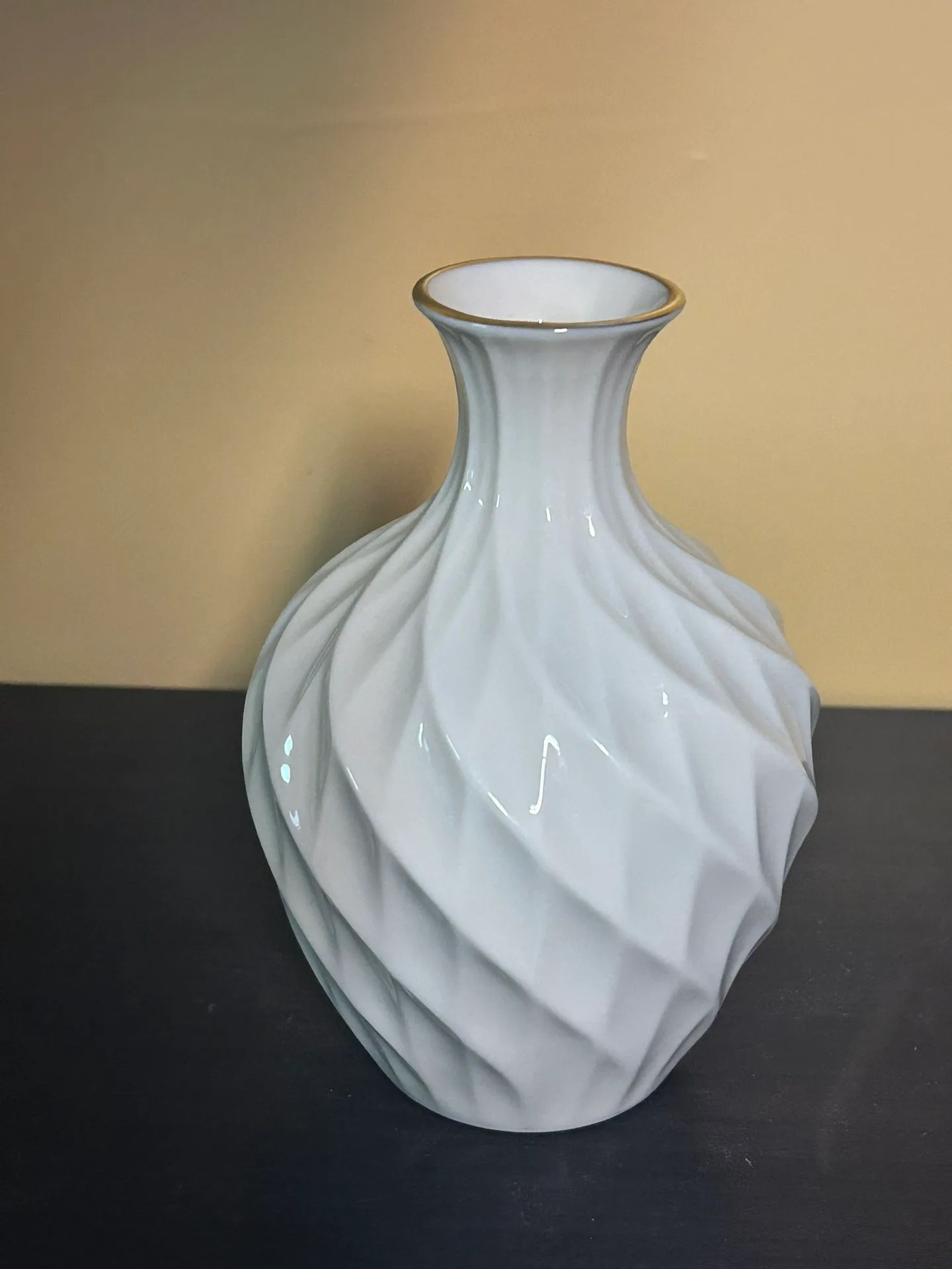 Lenox China Swirl Bud Vase, 24k Gold Accents