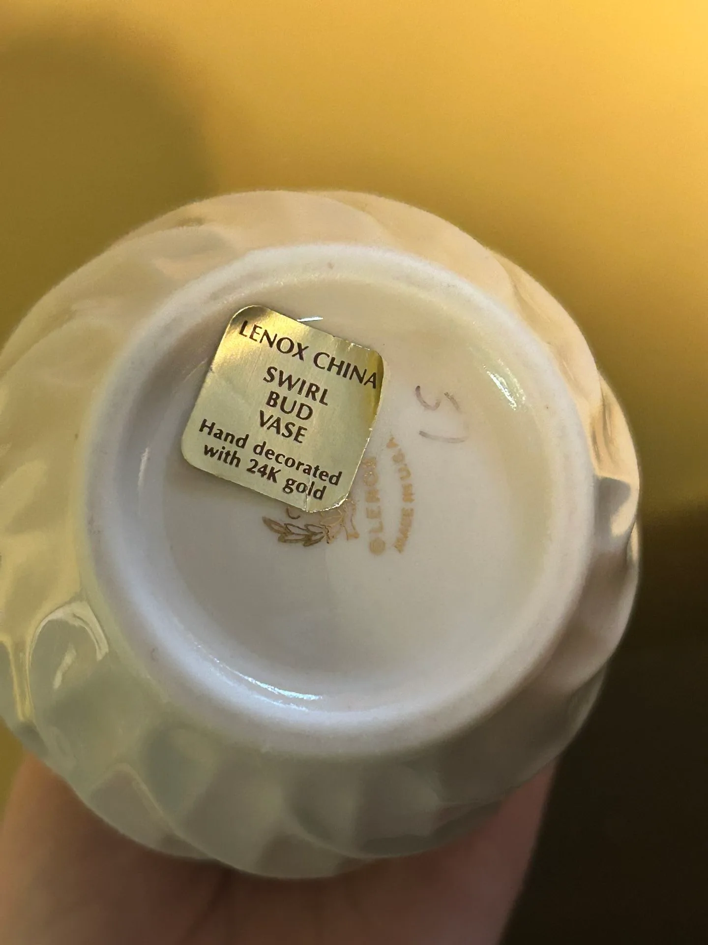 Lenox China Swirl Bud Vase, 24k Gold Accents image indicator(3)