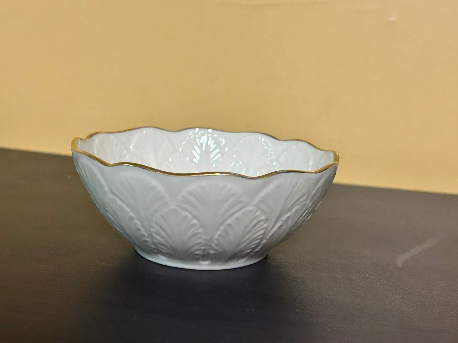 Lenox Ivory Scalloped Bowl, Hand Decorated Gold Accents