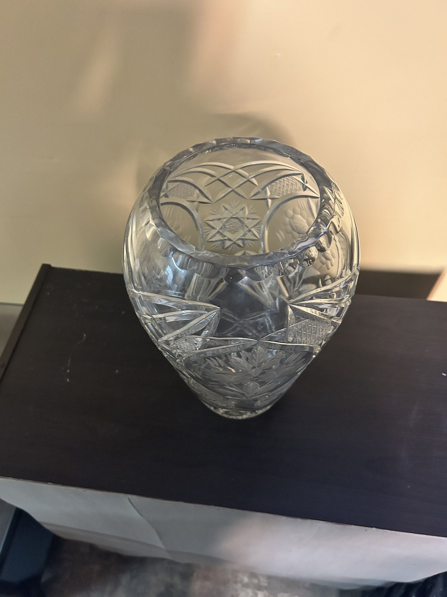 Vintage Crystal Vase with Intricate Cutwork - photo 4