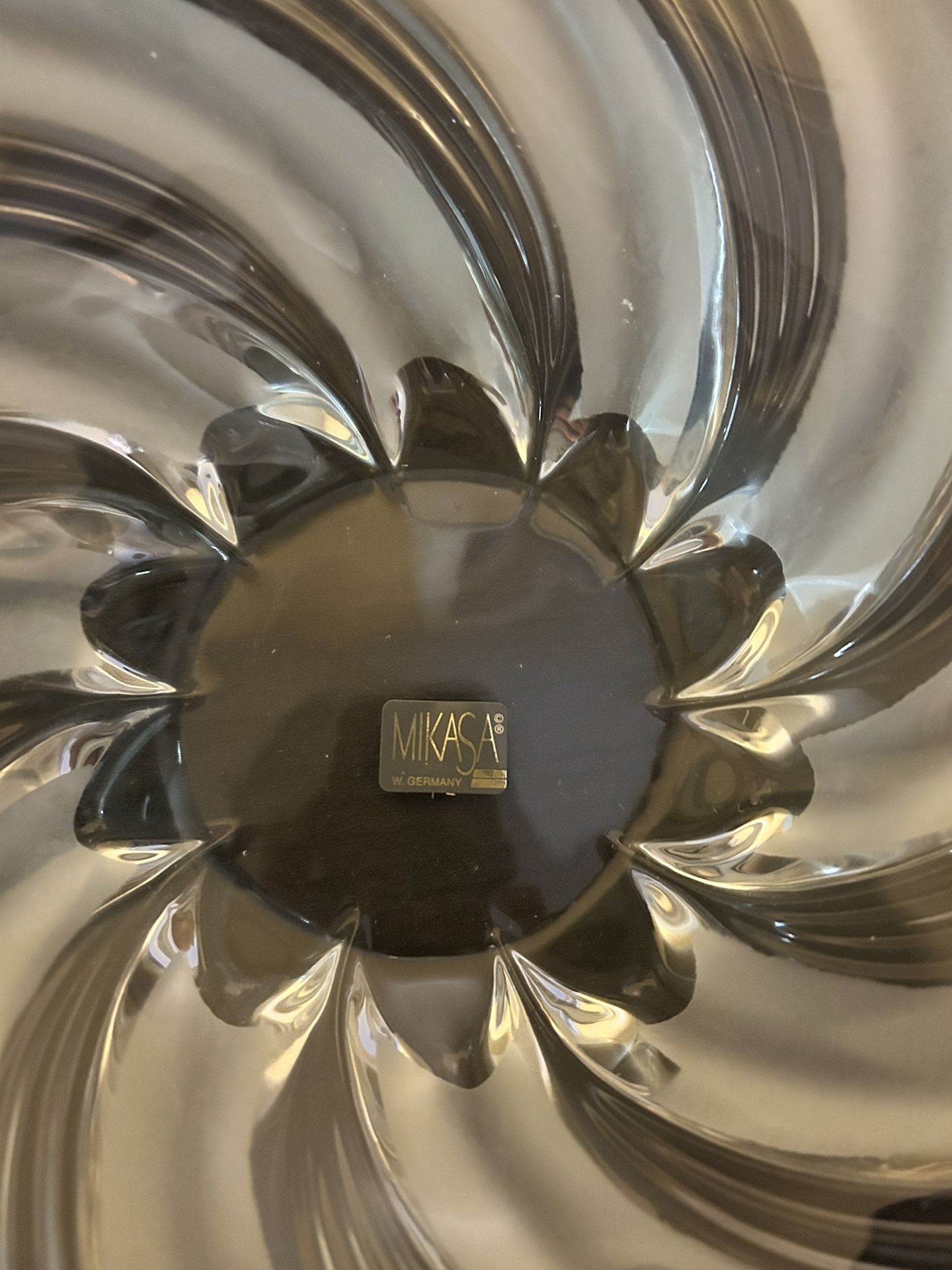 Mikasa Crystal Glass Bowl - swirl design - photo 4