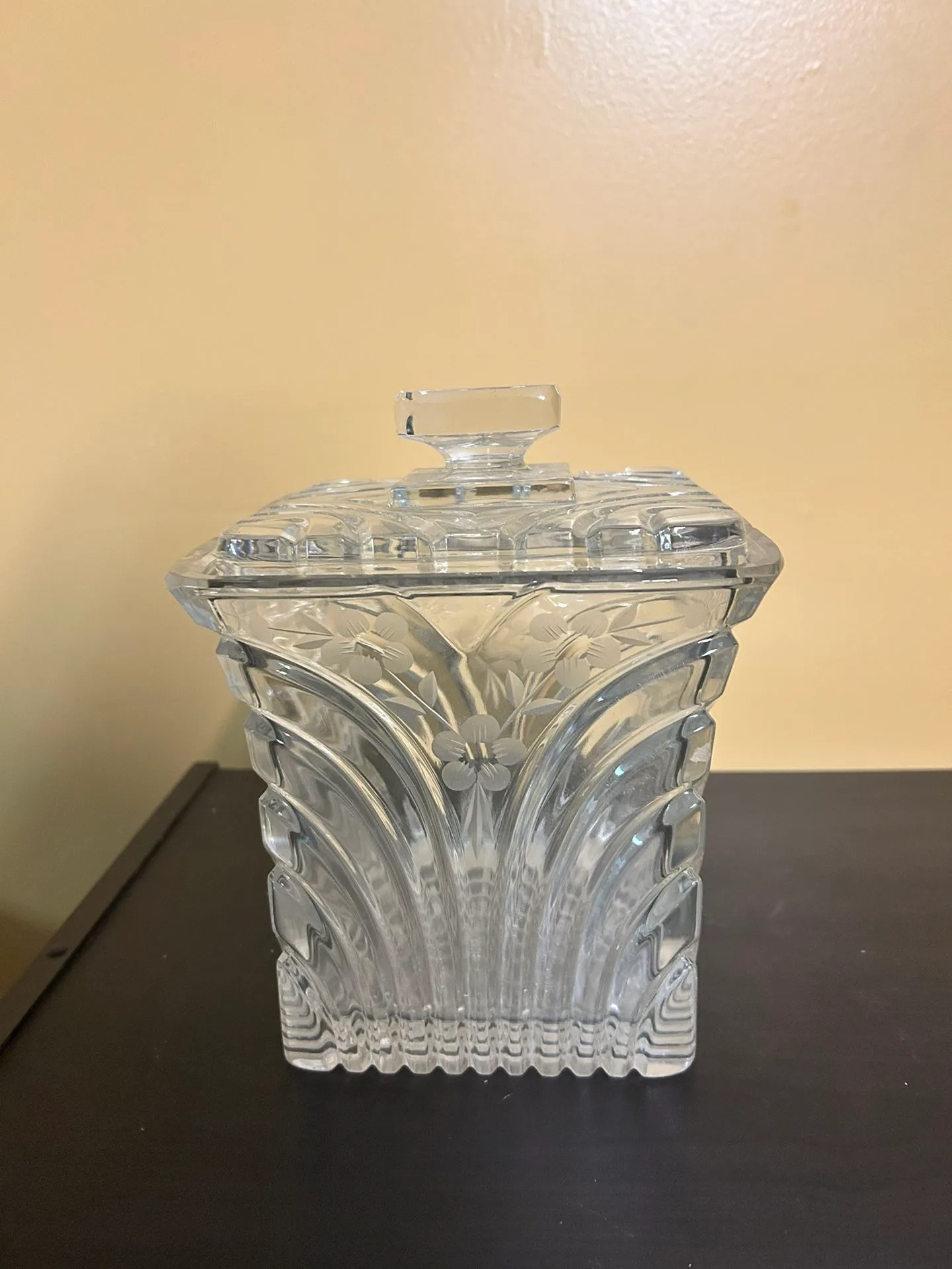 Vintage Crystal Multipurpose Jar w Lid