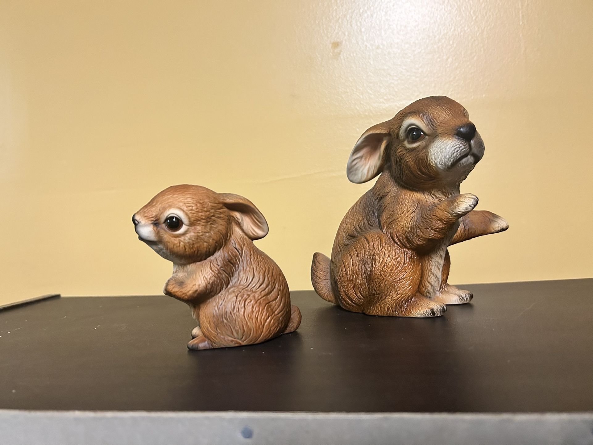 Adorable Pair of Resin Rabbits - photo 2