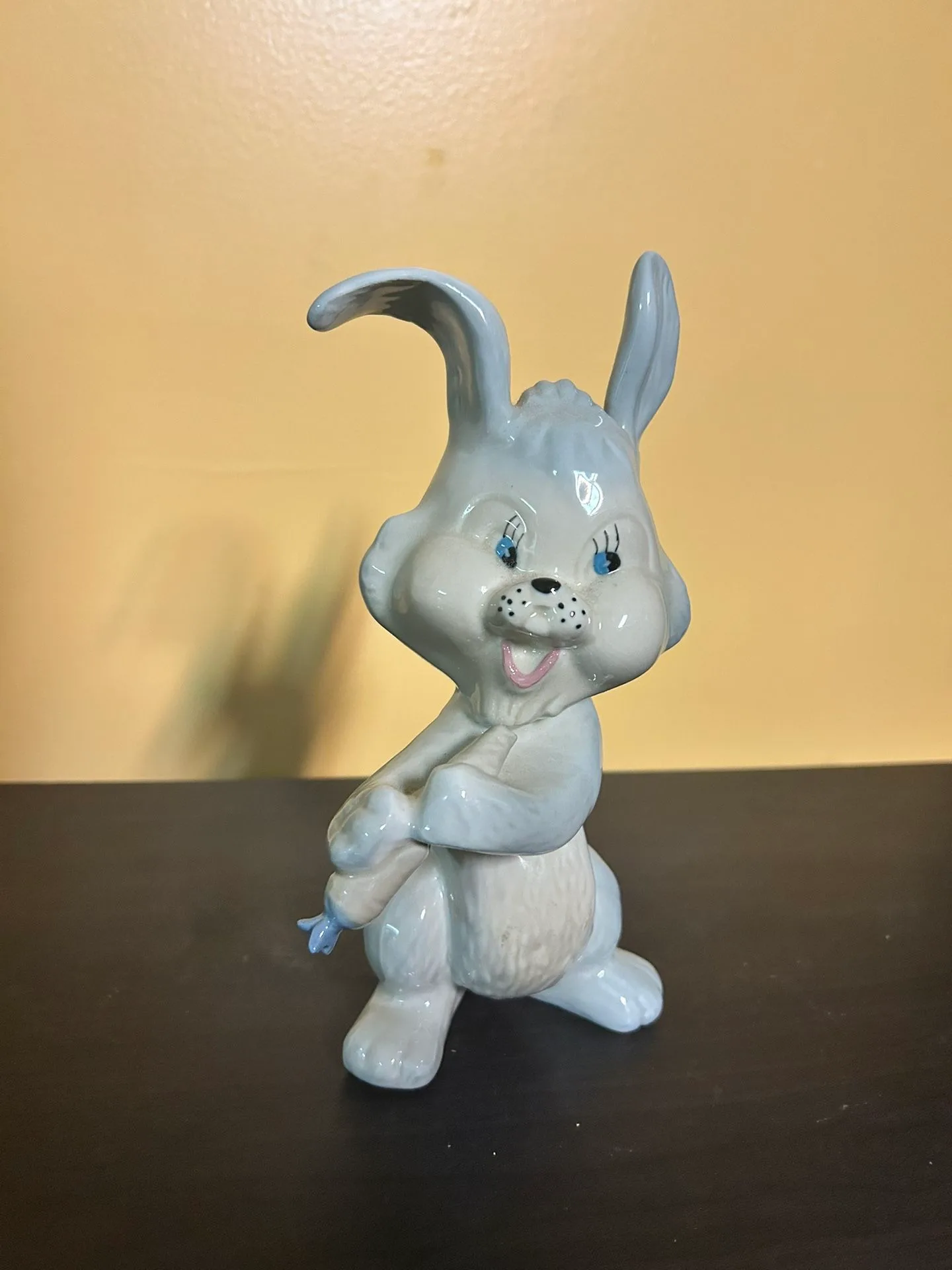 Vintage Ceramic Bunny Rabbit Figurine