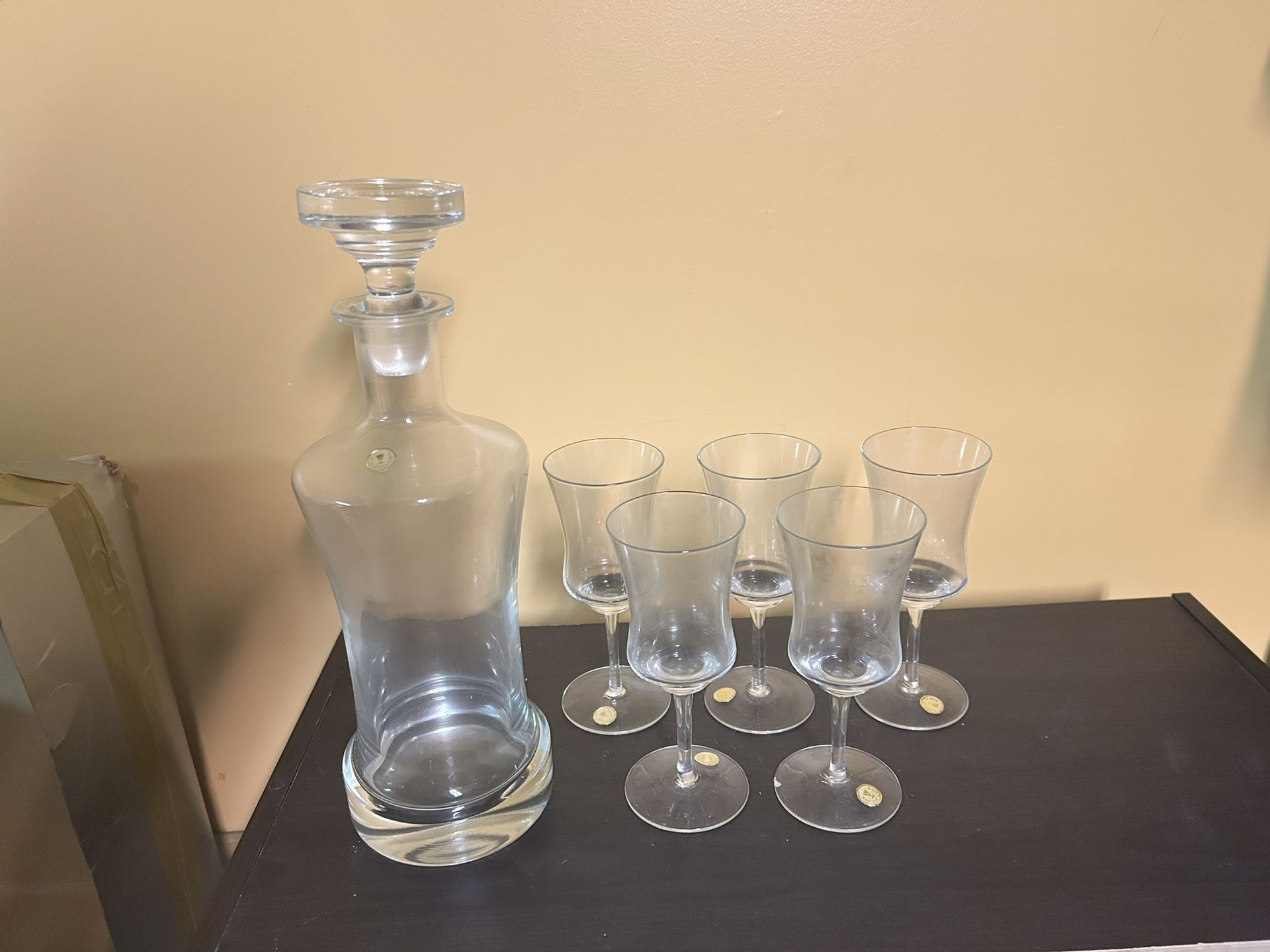 Crystal Decanter Set with Five Glasses - photo 5