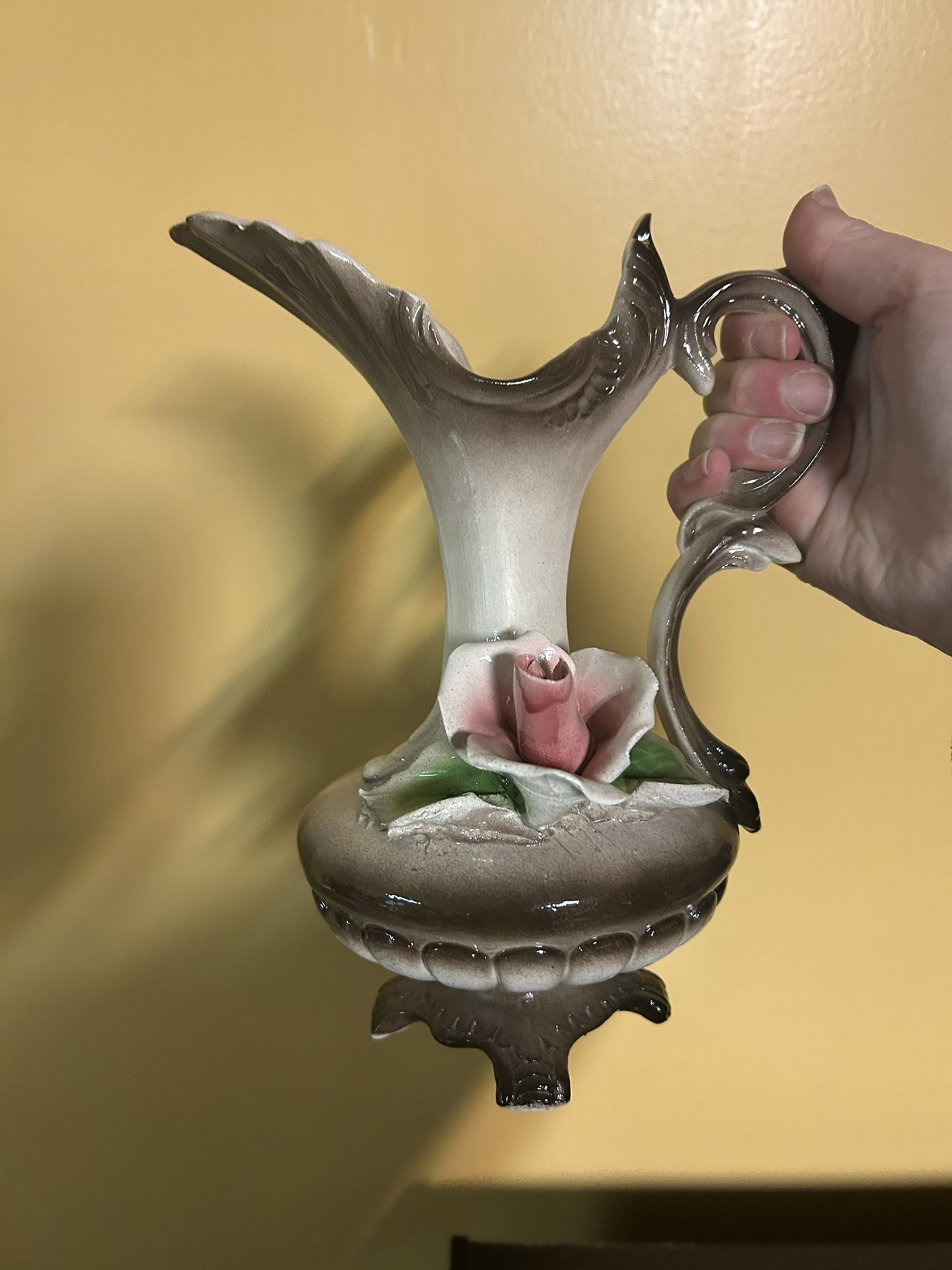 Vintage Capodimonte Italian Ceramic Rose Pitcher - photo 4