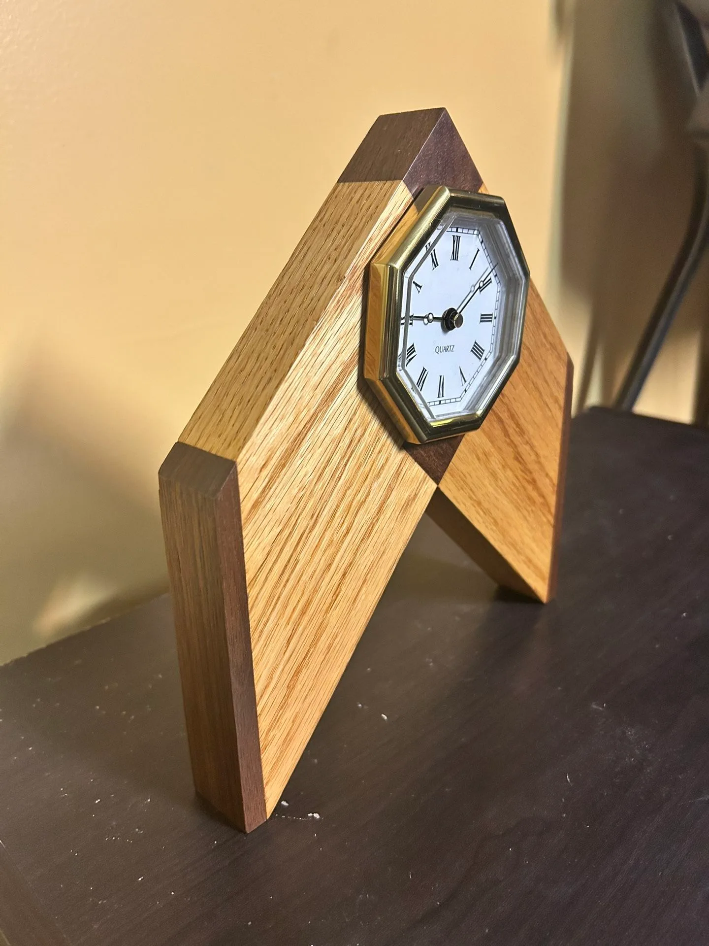 Unique Wooden Clock Stand - Quartz image indicator(2)