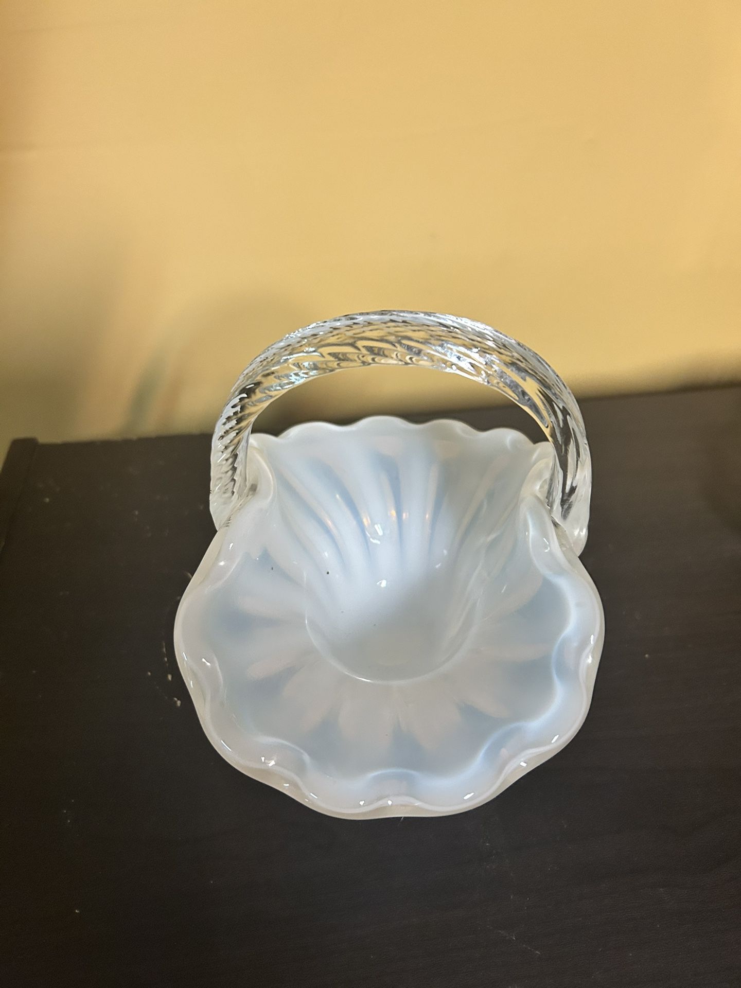 Vintage Mikasa Lasio Glass Basket - photo 3