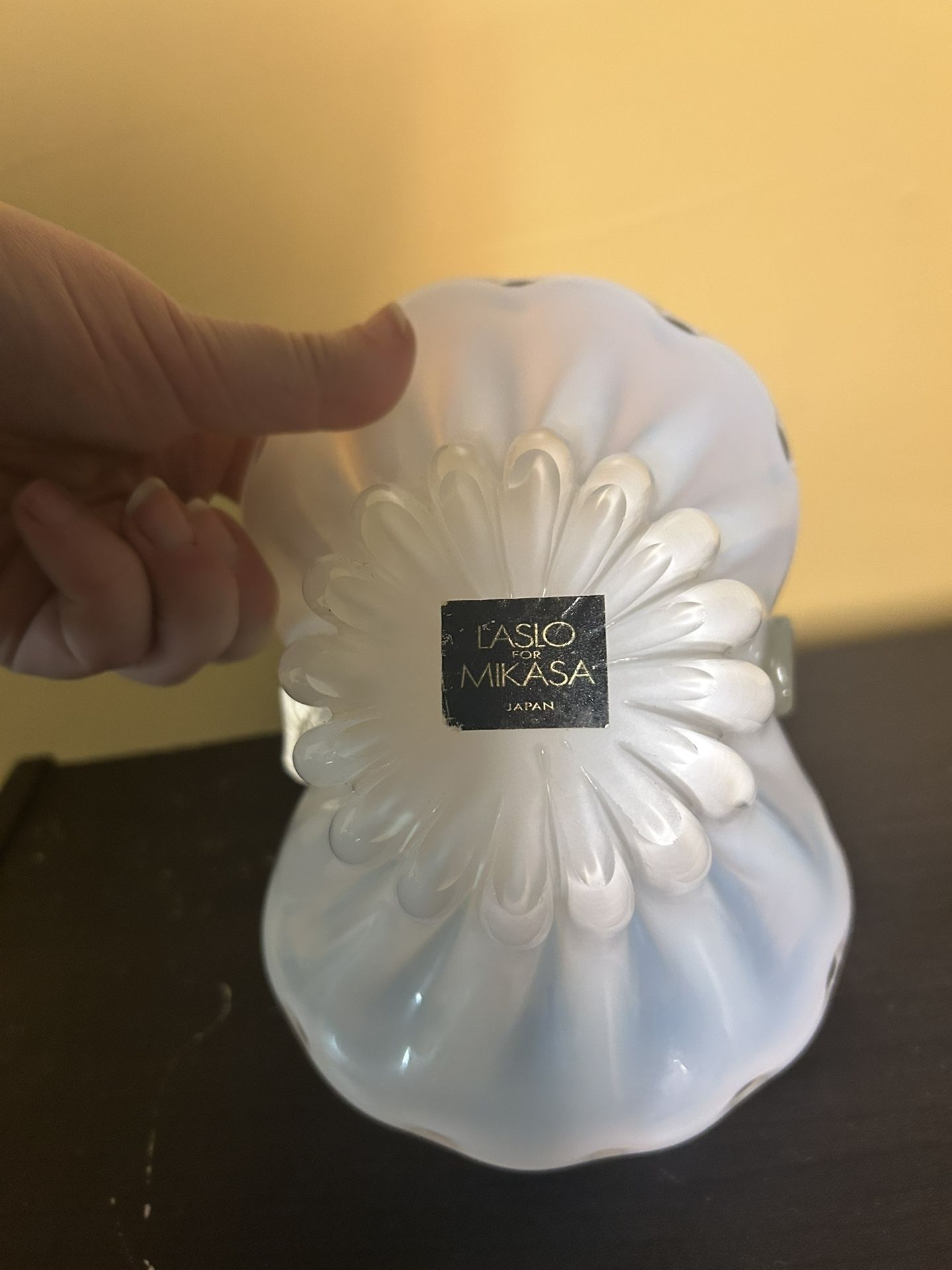 Vintage Mikasa Lasio Glass Basket - photo 4