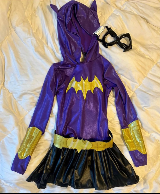 Batgirl kids Costume size 4/5 - photo 2