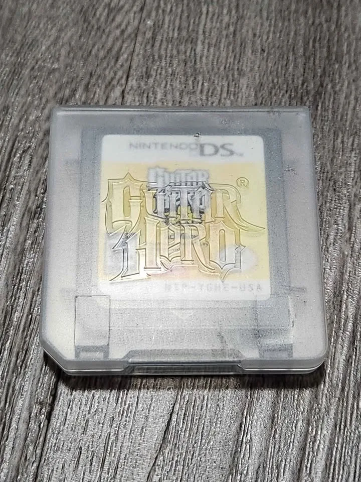 🎸 Guitar Hero: On Tour (Nintendo DS) w/ Grip image indicator(6)