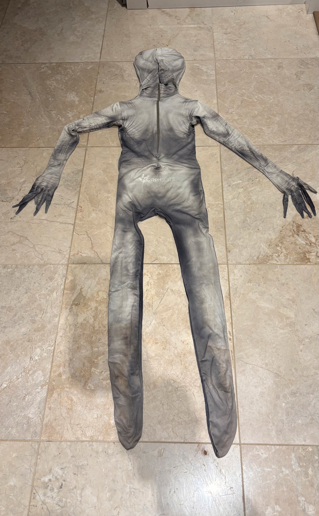 Boy’s “The Rake Morphsuit”- size Medium (7-9yrs) - photo 5