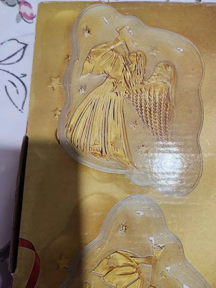 7 inchs Angel Trumpeting Plates image indicator(2)