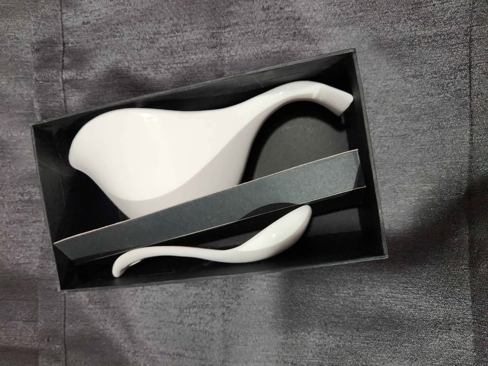 Gravy boat with ladle - photo 2