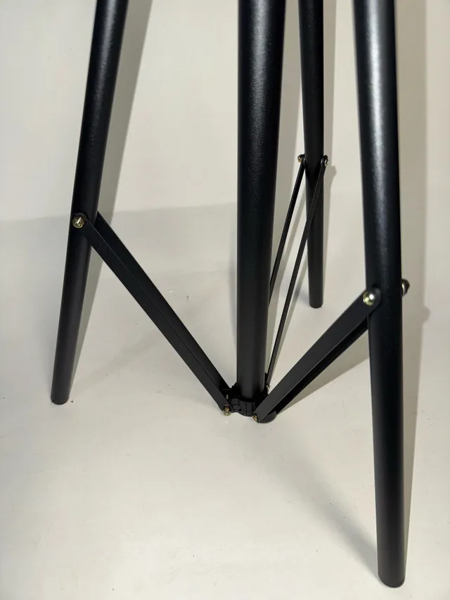 Set of 4 heavy duty 2 meters height tripod image indicator(4)