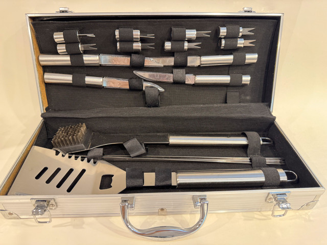 Stainless steel BBQ cooking set with carrying case