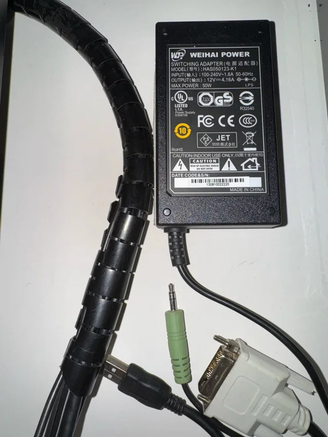 AIM 21.5-inch touchscreen monitor image indicator(4)