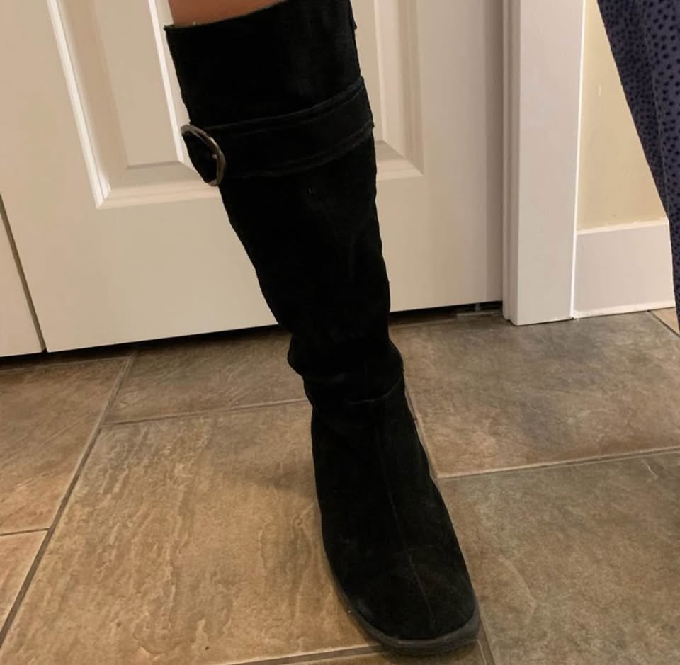 Black suede boots size 7.5 - photo 3