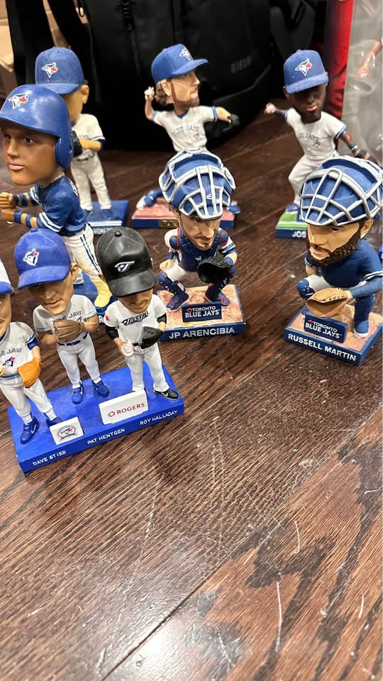 Blue Jays bobble heads - photo 3