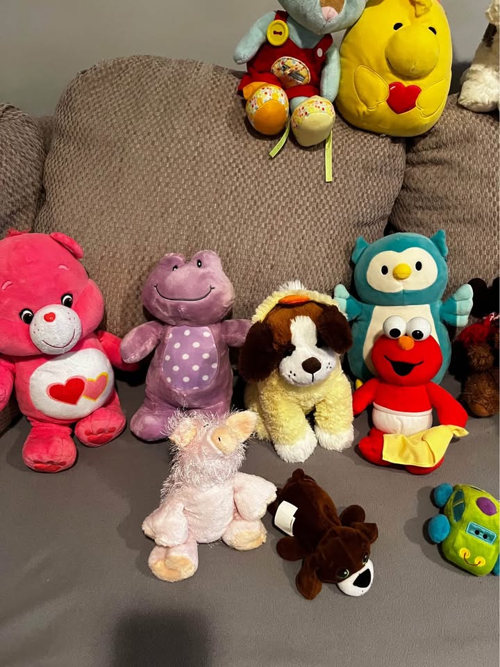 Brand new toys! - photo 2
