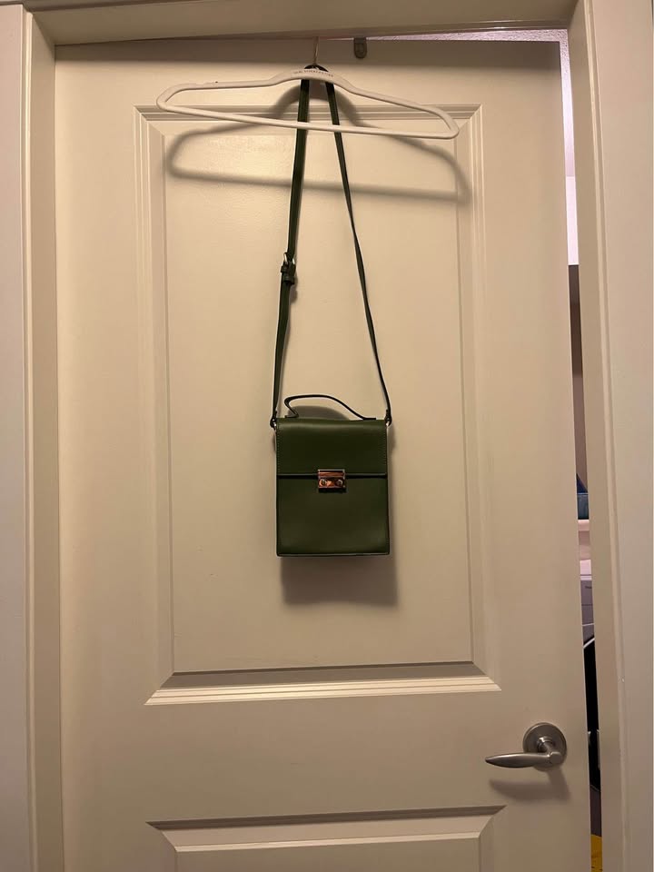 Green shoulder bag - photo 3