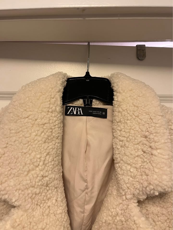 Zara sherpa coat size S - photo 3