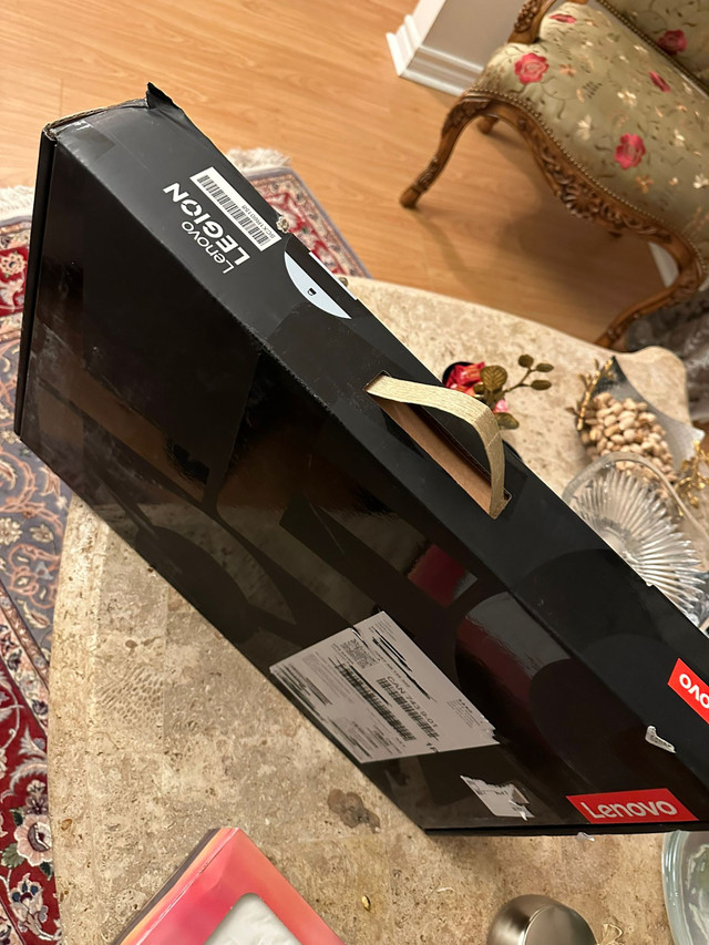 Sealed Lenovo Legion Pro 7i intel ULTRA 9 | RTX 5090 Oled - photo 3