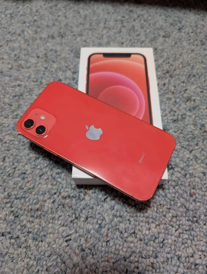 Iphone 12 - 128 GB for $ 299 image indicator(2)