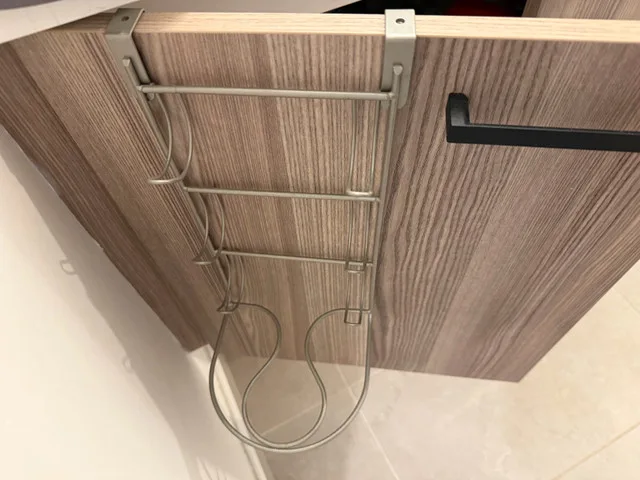 Hair dryer hanger thumbnail