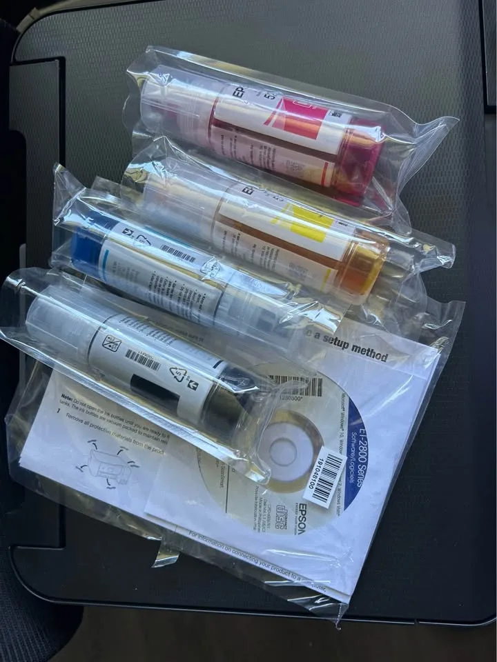 Epson- ecotank ET2800 (WiFi) + FREE stuff see description! image indicator(5)